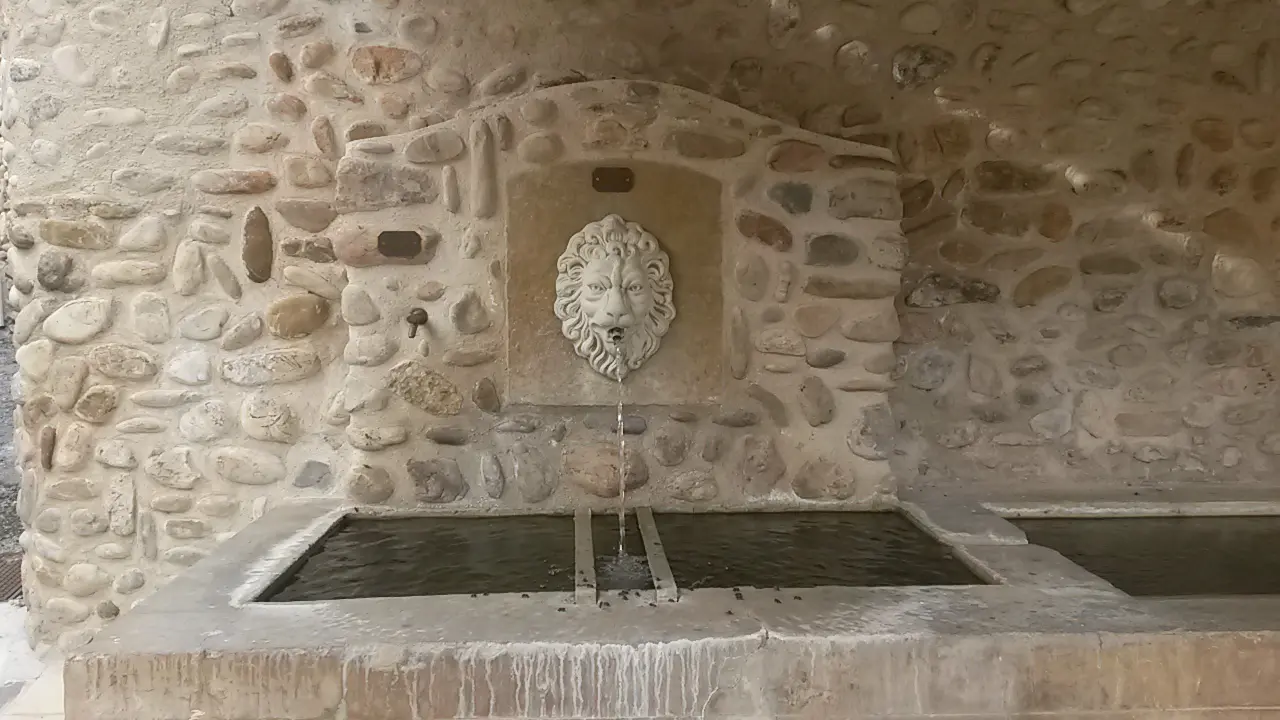 Fontaine des Bachelas