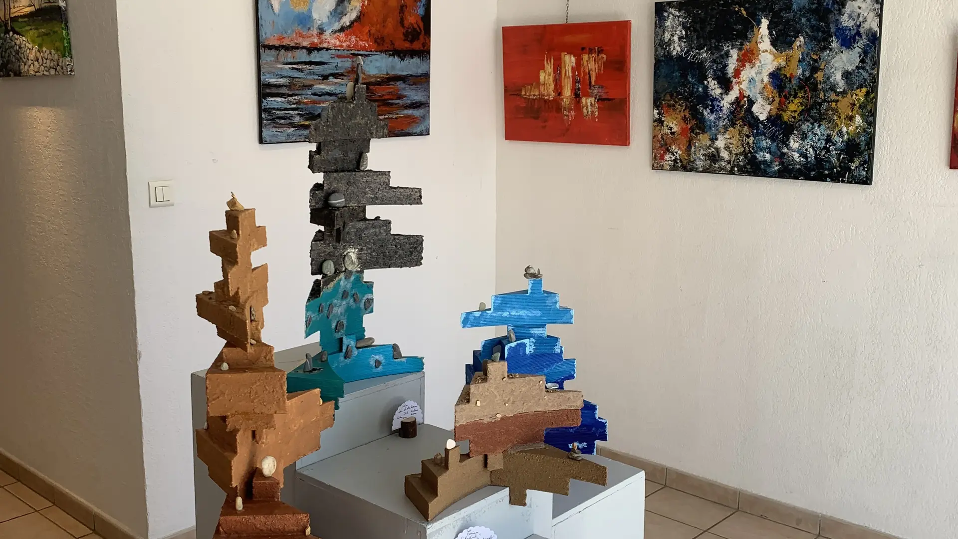 Exposition sculpture et peinture à la Galerie municipale de Pierrefeu du Var