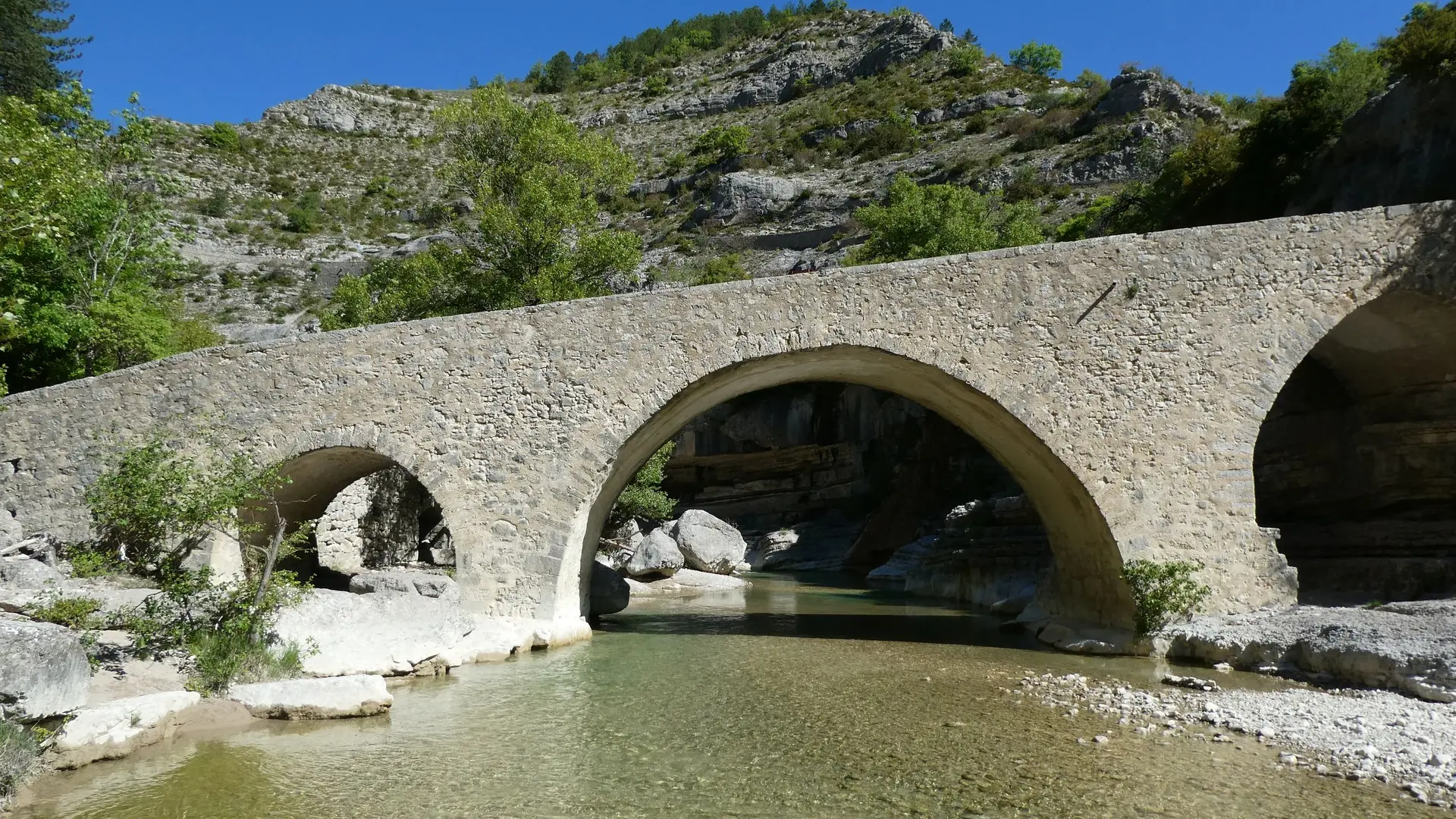 Le Pont Roman
