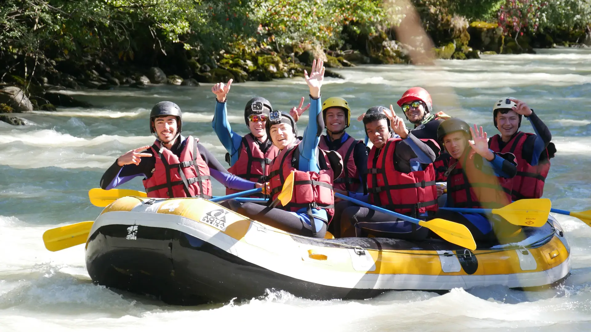 Evolution2-Chamonix-Rafting action