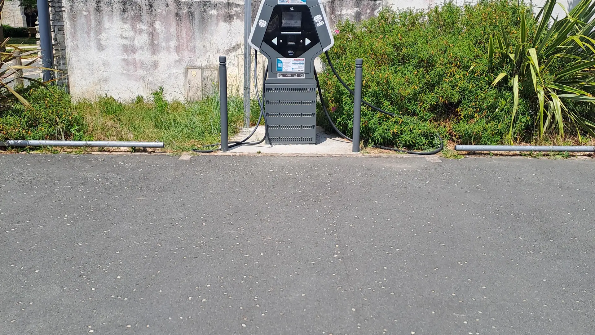 Ladestationen für Elektroautos - Parking des Lilas_La Couarde-sur-Mer