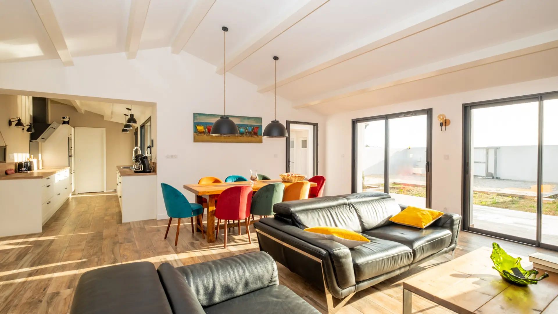 vue globale salon séjour et cuisine