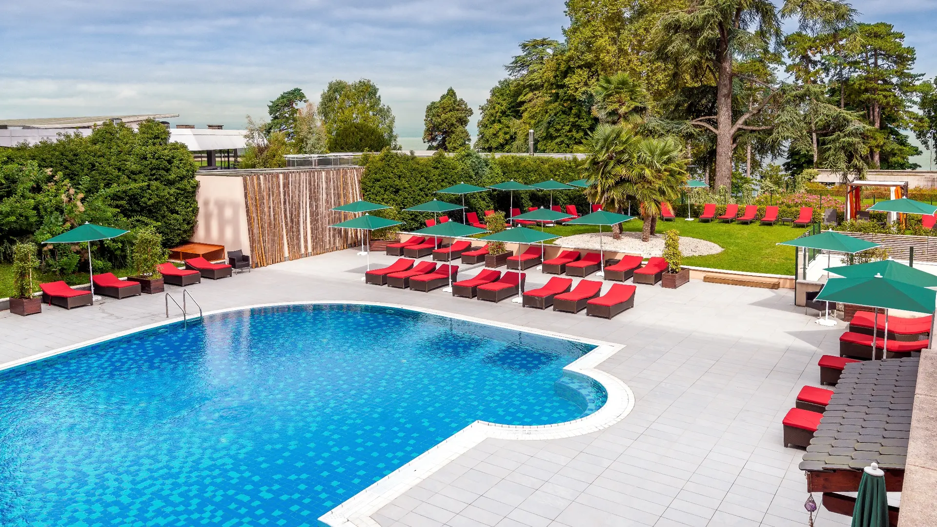 Piscine extérieure