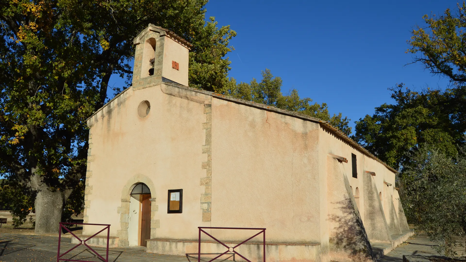 Façade de l'église