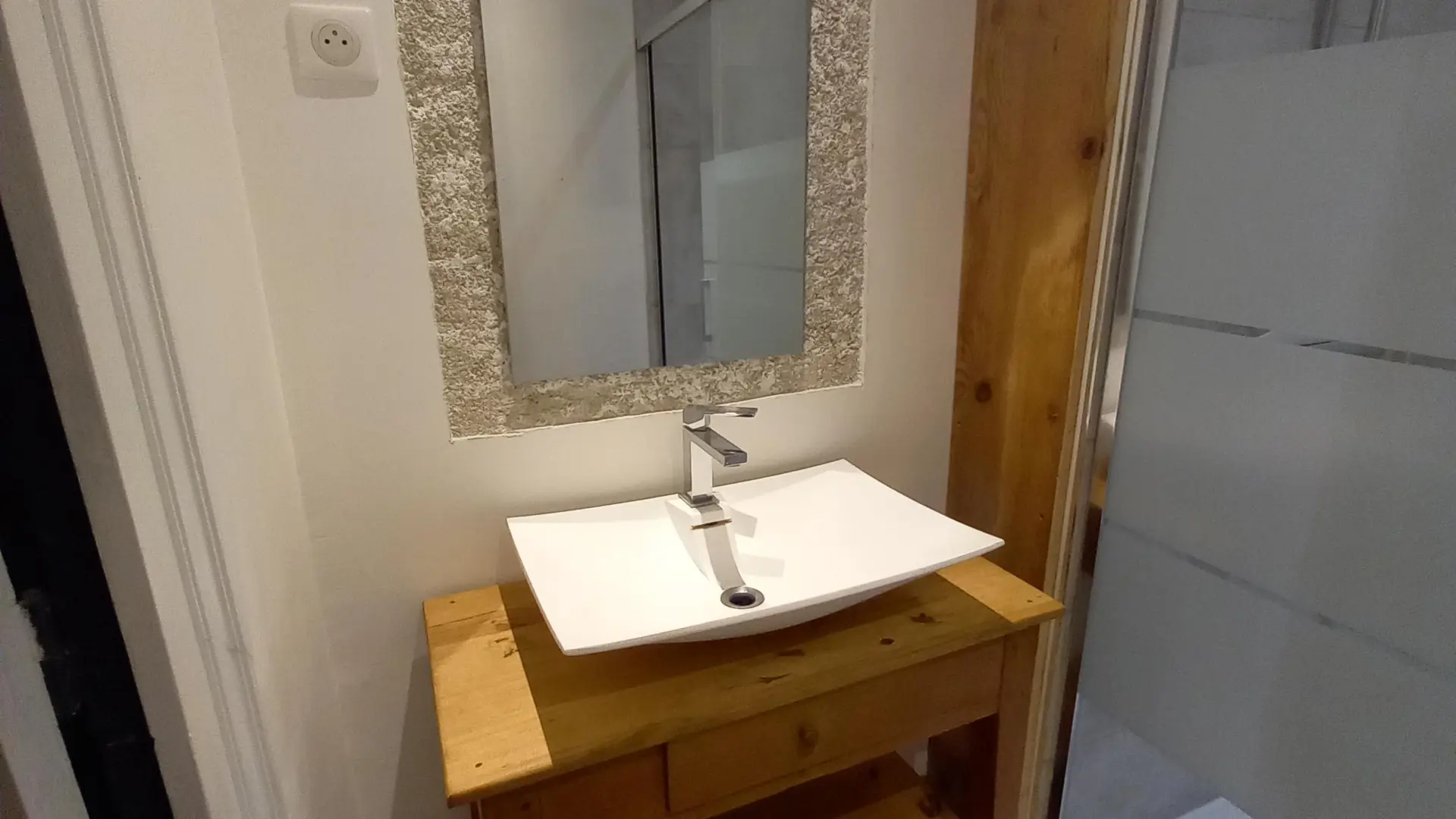 Salle de douche étage