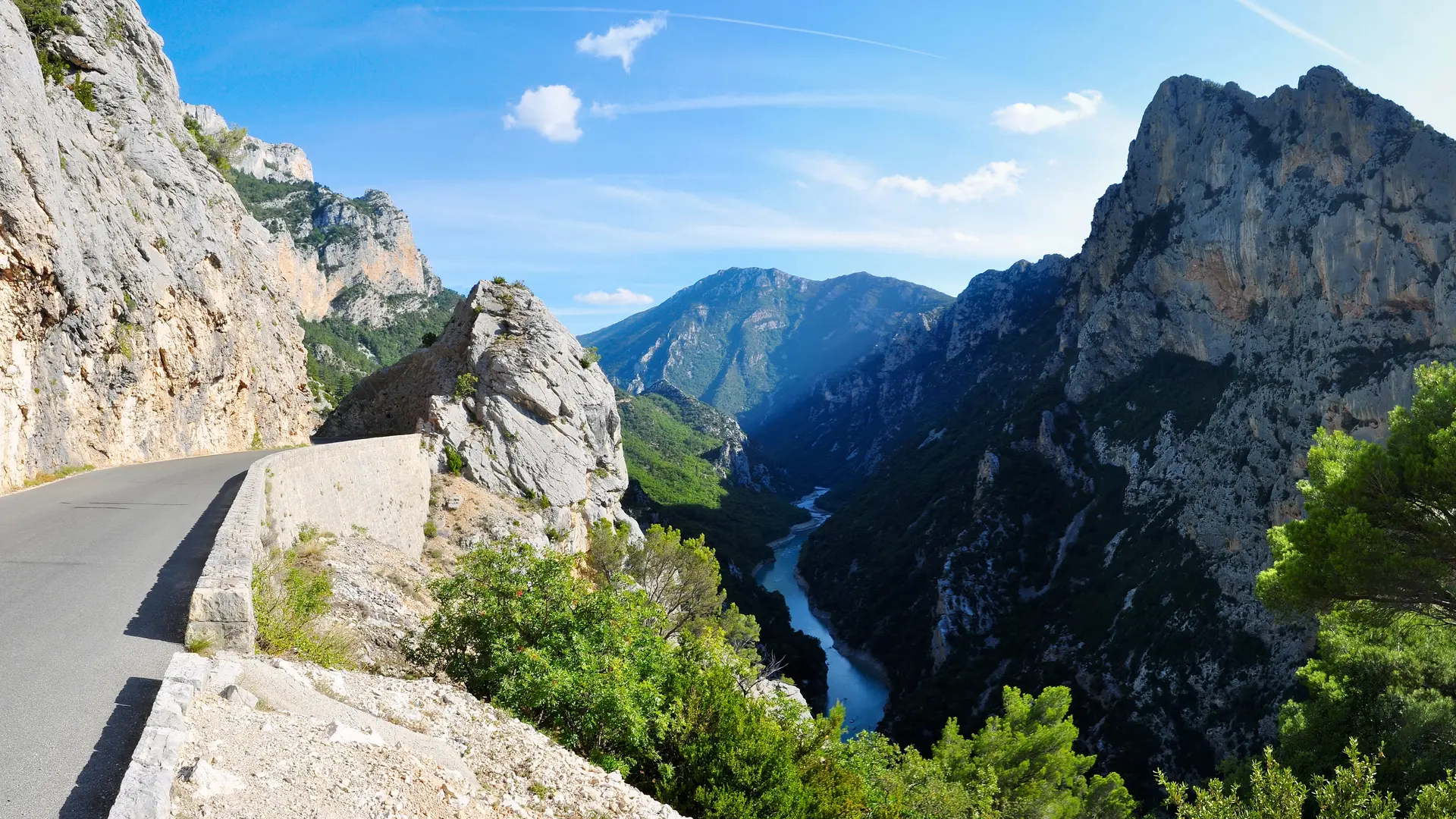 Route Panoramique des Gorges direction le lac de Sainte-Croix