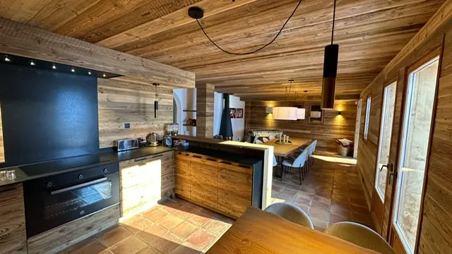 vue cuisine/salle à manger