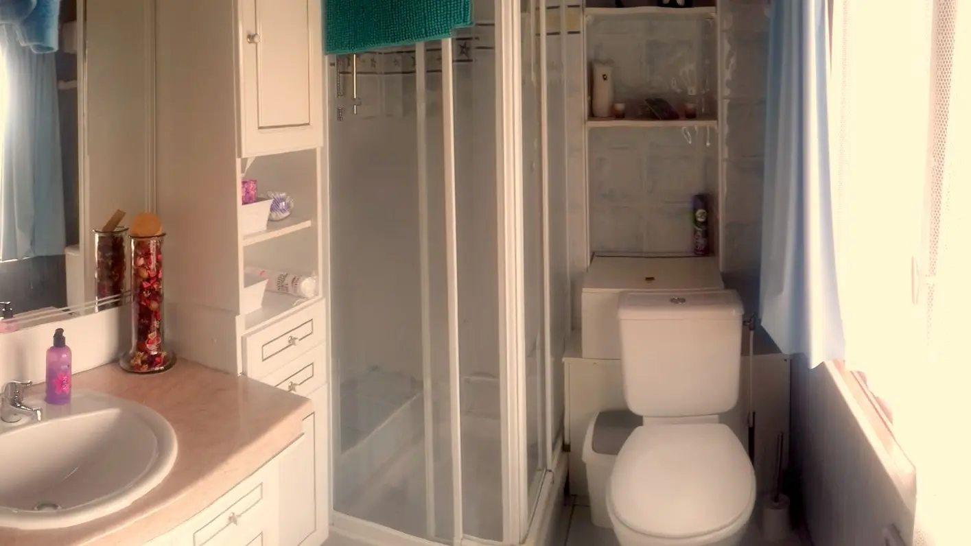 Salle d'eau Gîte le Freddy