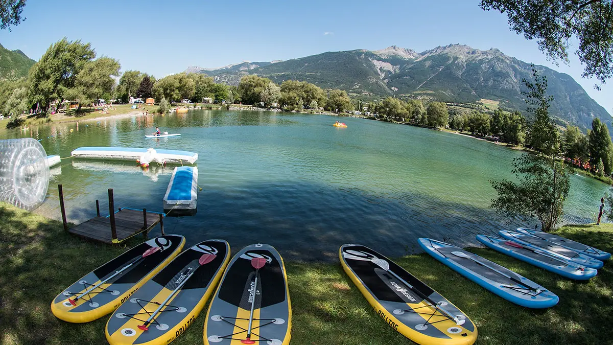 Paddles et jeux aquatiques