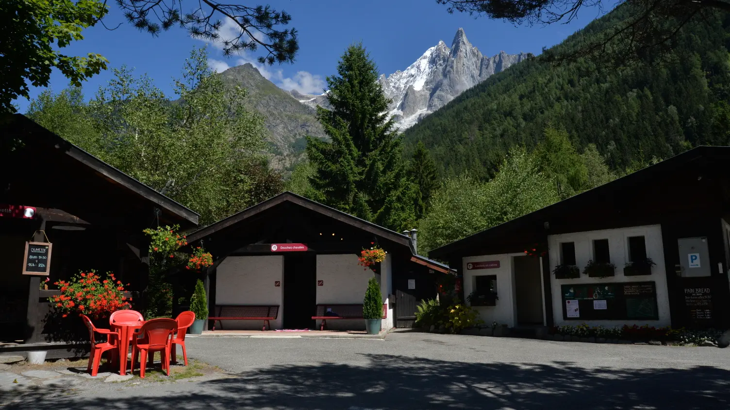 camping mer de glace 2