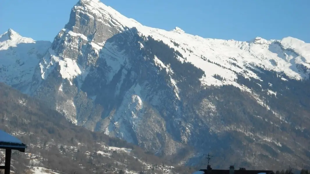 Le Criou , montagne  , vue depuis le gîte