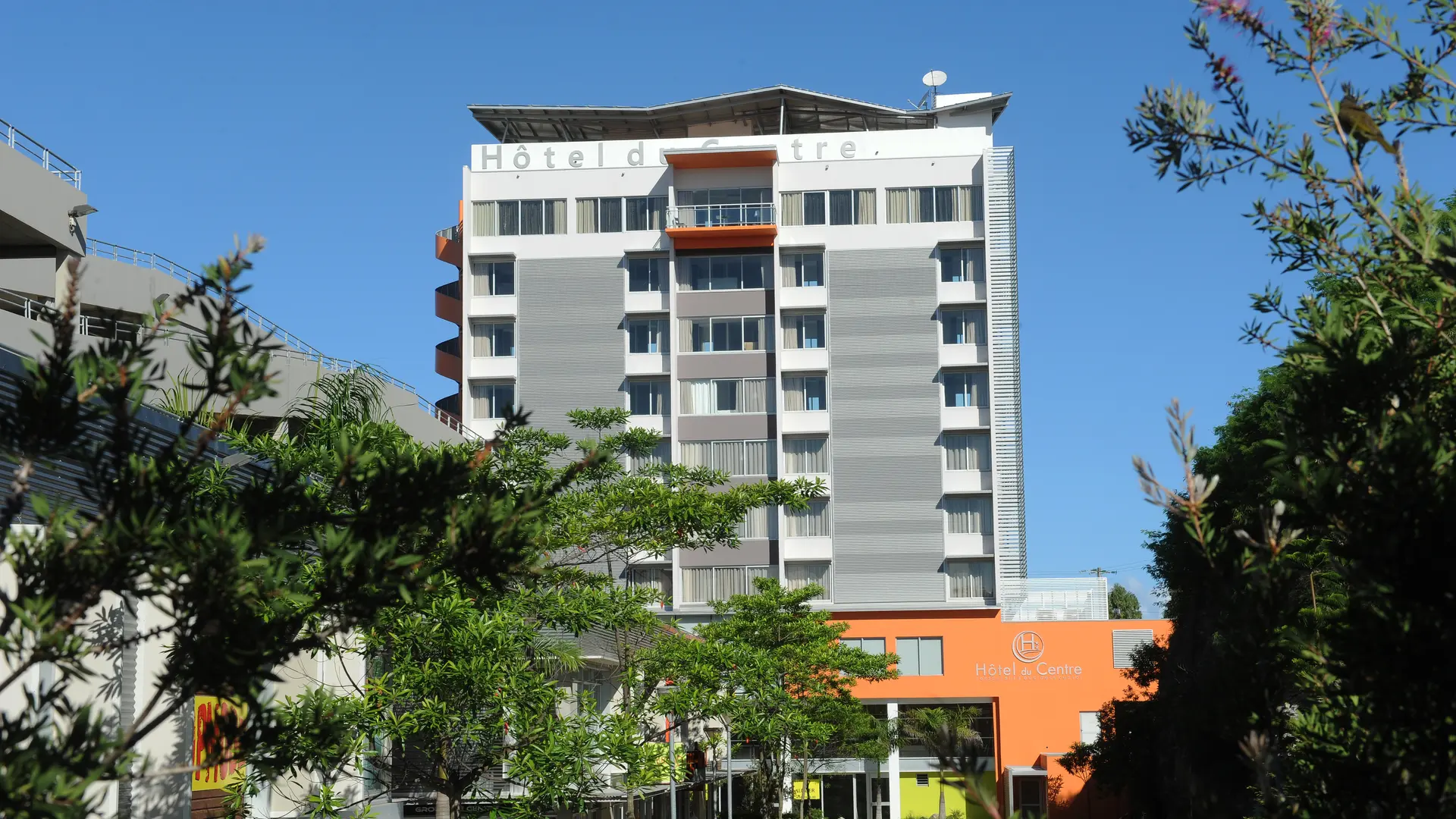 Facade - Hôtel du Centre