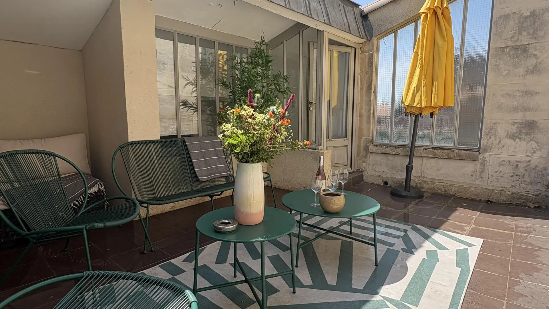 Terrasse sur le toit 2