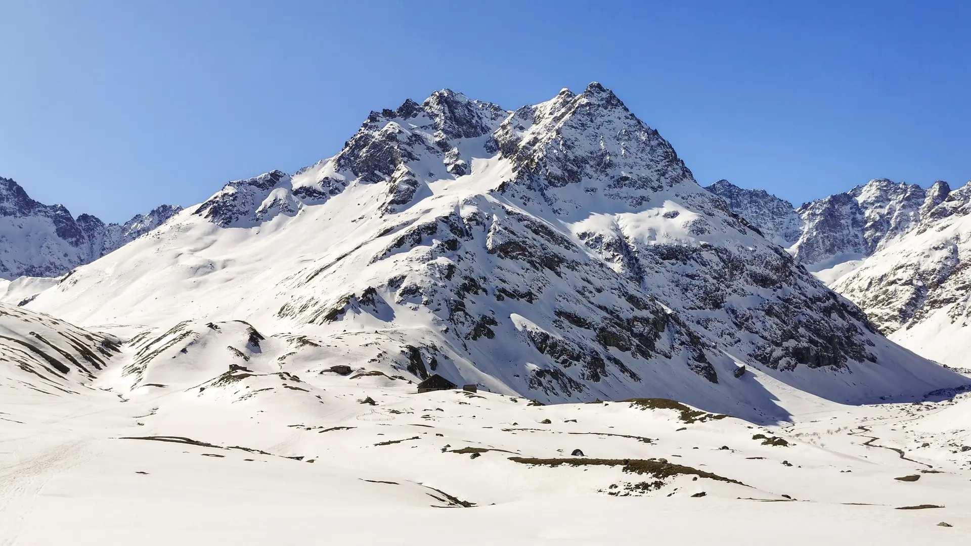 Balade ski de rando jusqu'au refuge