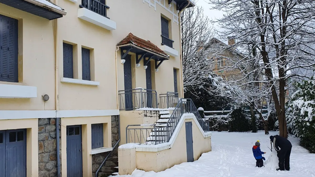 Maison - Jardin à l'arrière