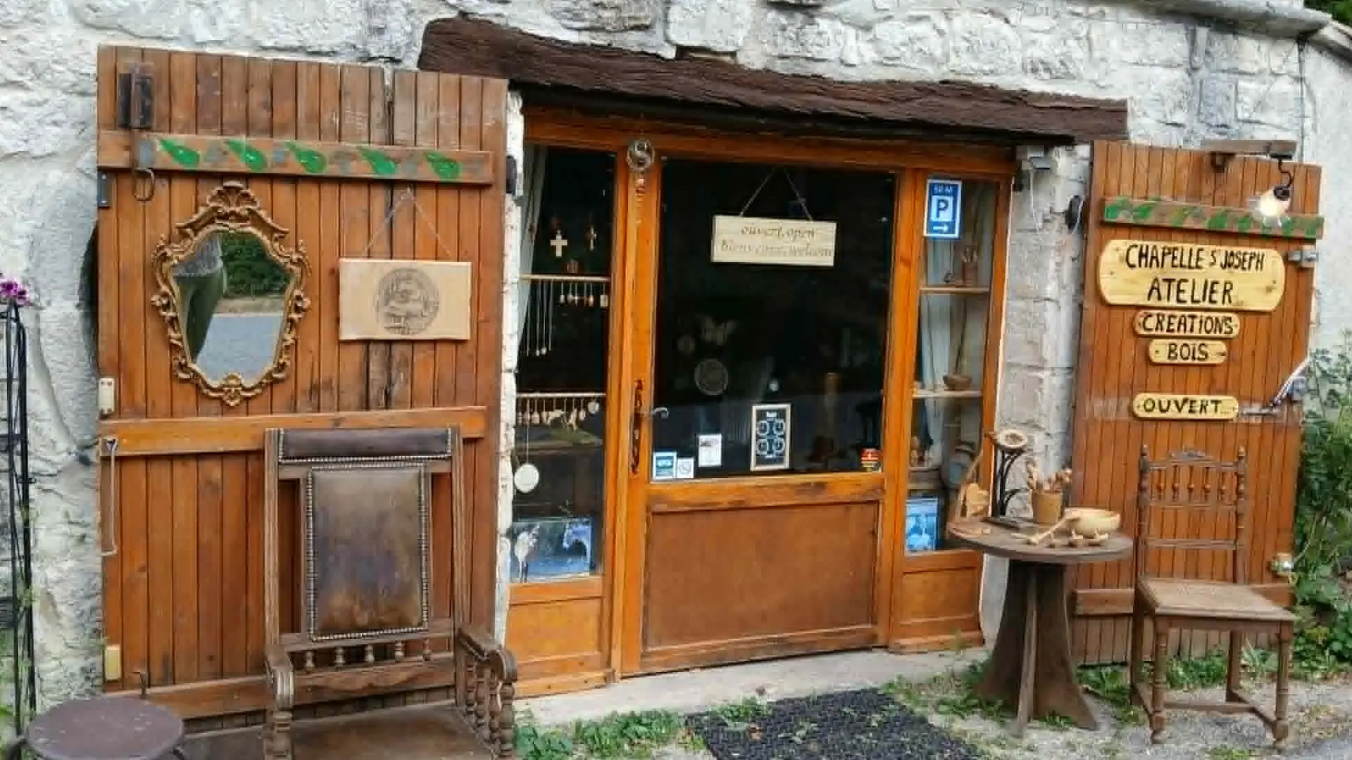 Vue générale de la boutique