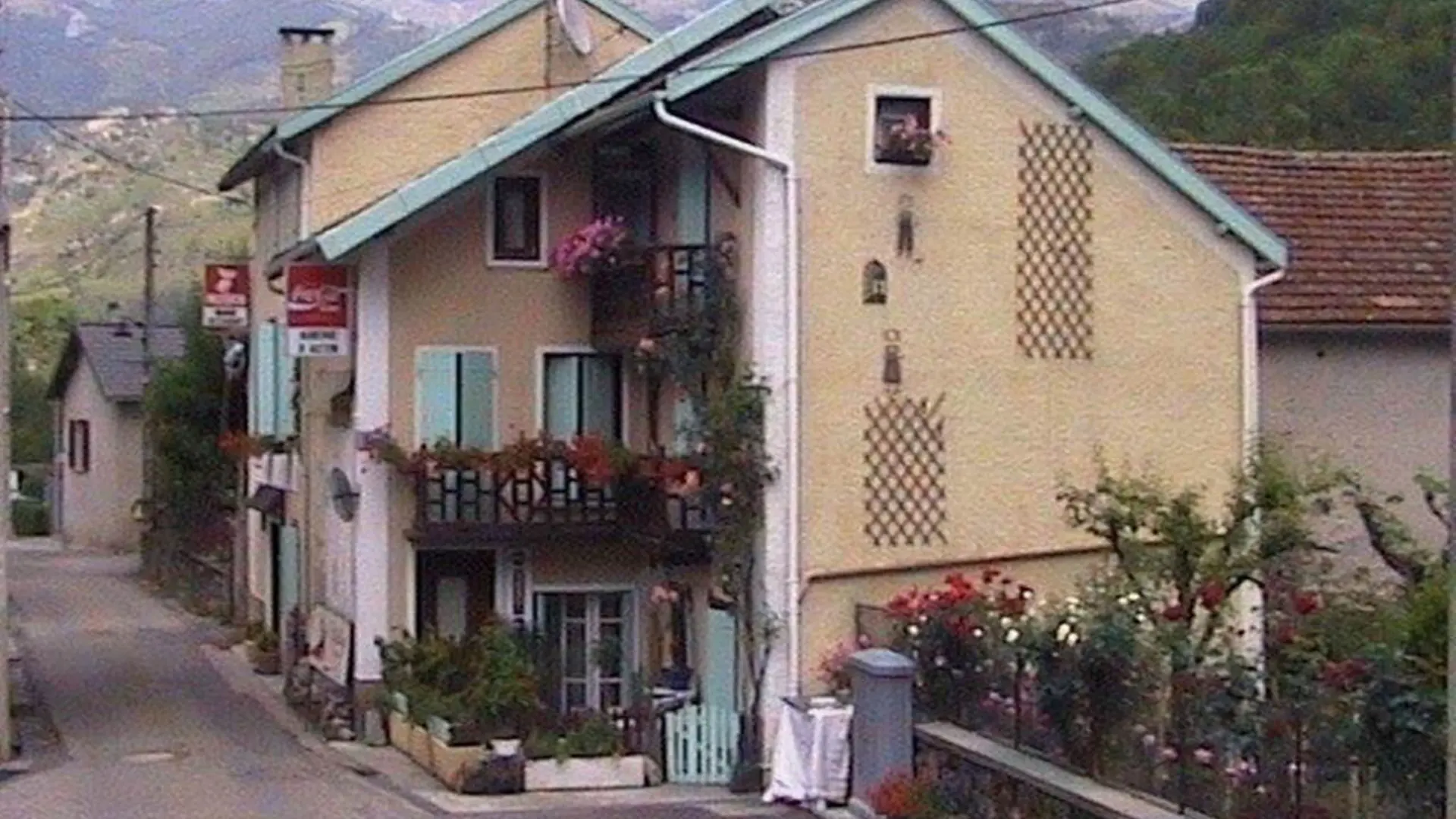 Chez Dolorès facade