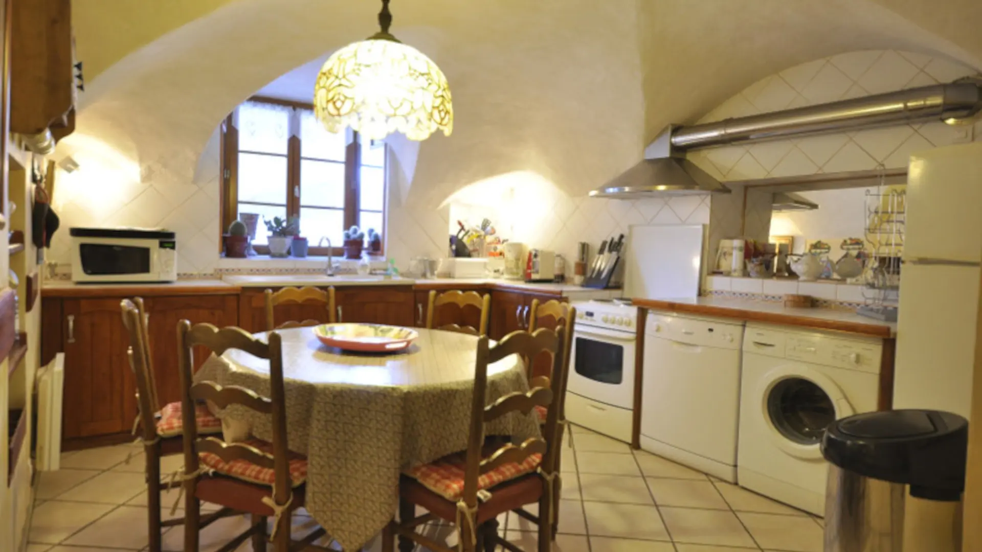 4-pieces-maison-vallon-cuisine-serre-chevalier-villeneuve