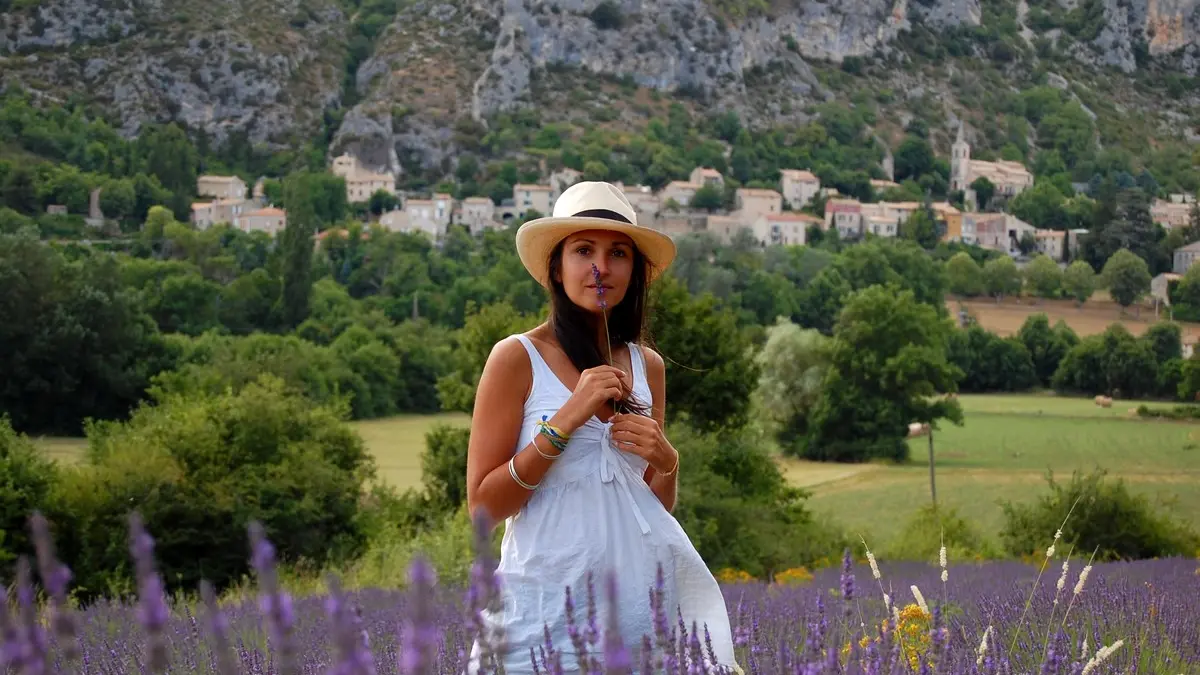 Ateliers de fuseaux de lavande aux Baux-de-Provence