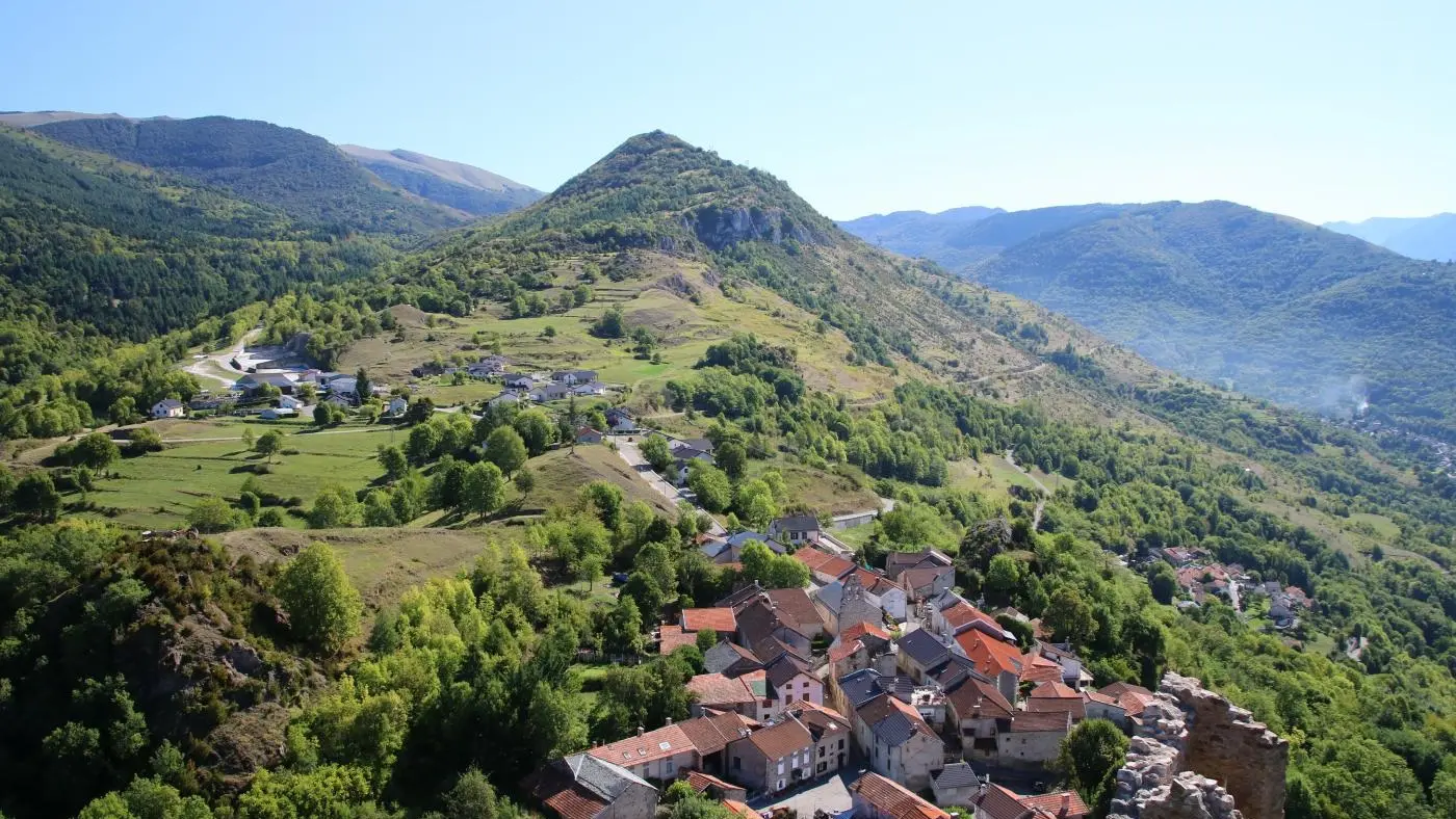 Vue depuis la table d'orientation de Lordat