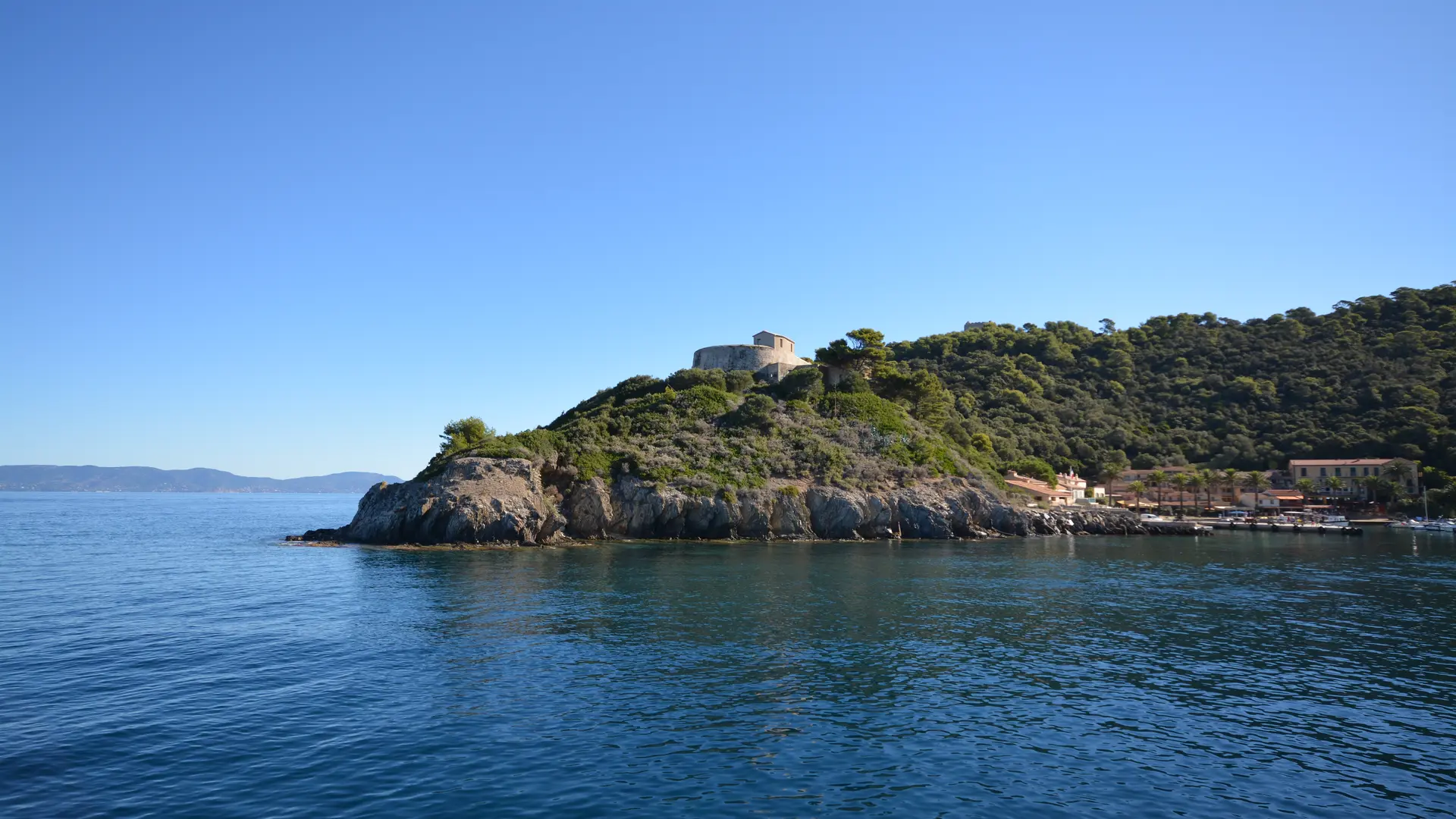 fort du moulin port cros