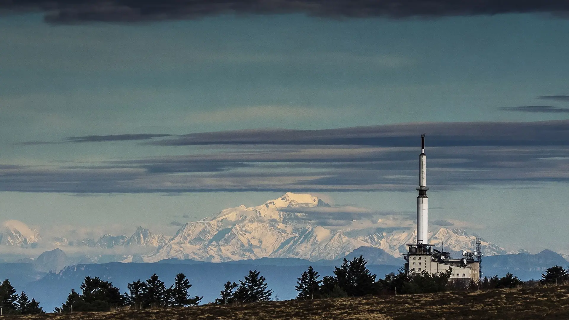 Le Mont-Blanc vu des Crêts - PNR Pilat