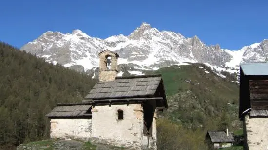 Patrimoine religieux - Clarée Découverte Histoire