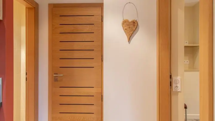 Accès chambre 1 et salles d'eau