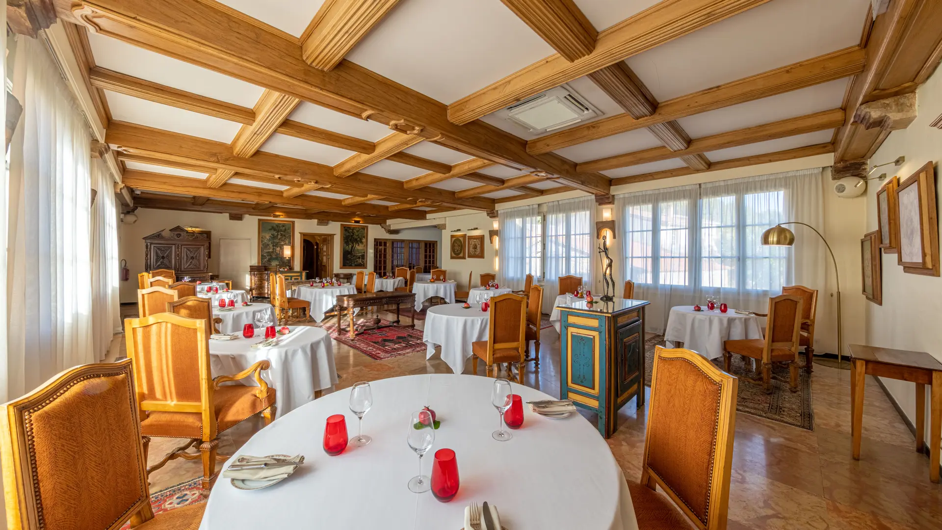 Salle du restaurant La Bonne Etape