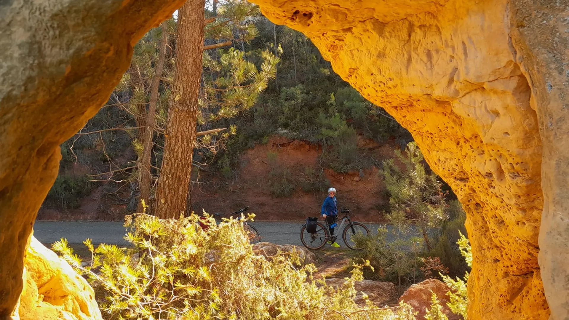 Sur les Ocres à vélo