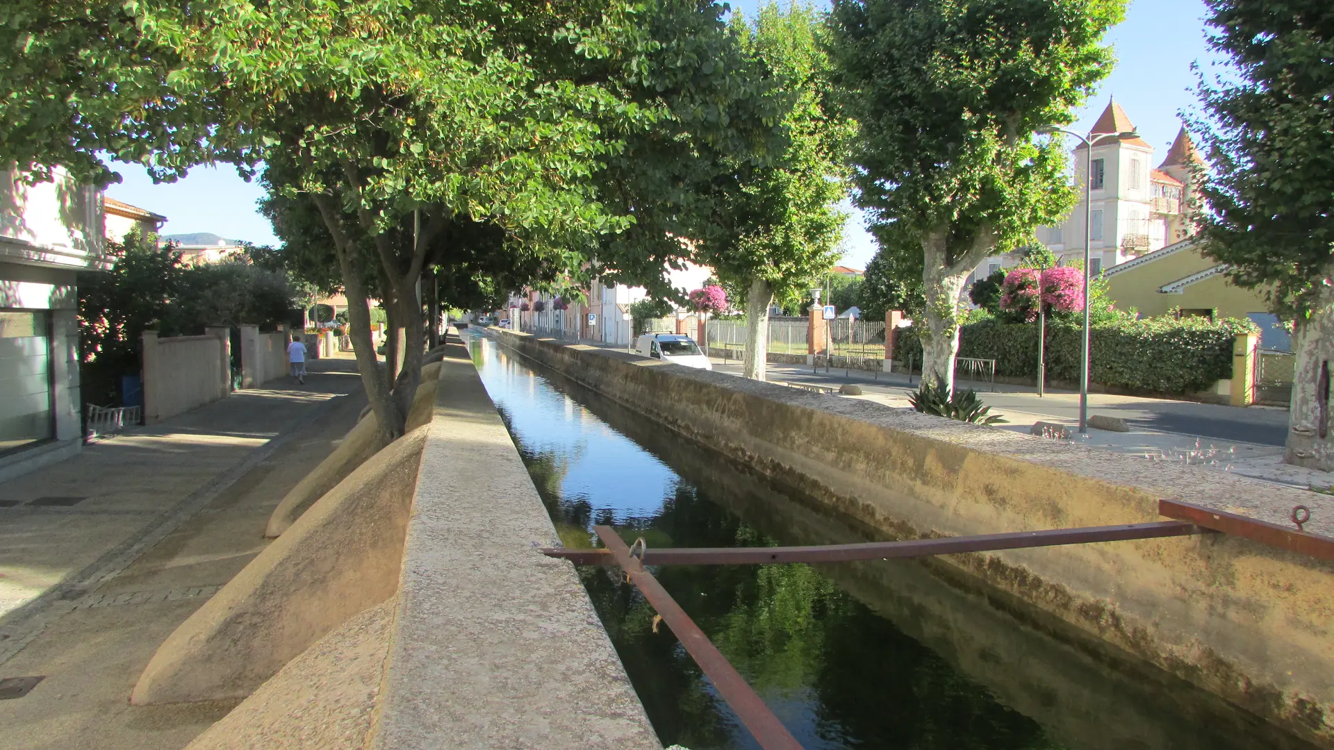 Le Béal et la villa des Tilleuls