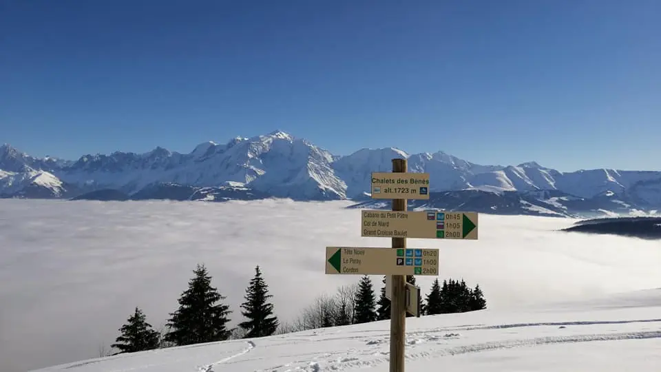 Panneau d'indication été au Plateau des Bénés