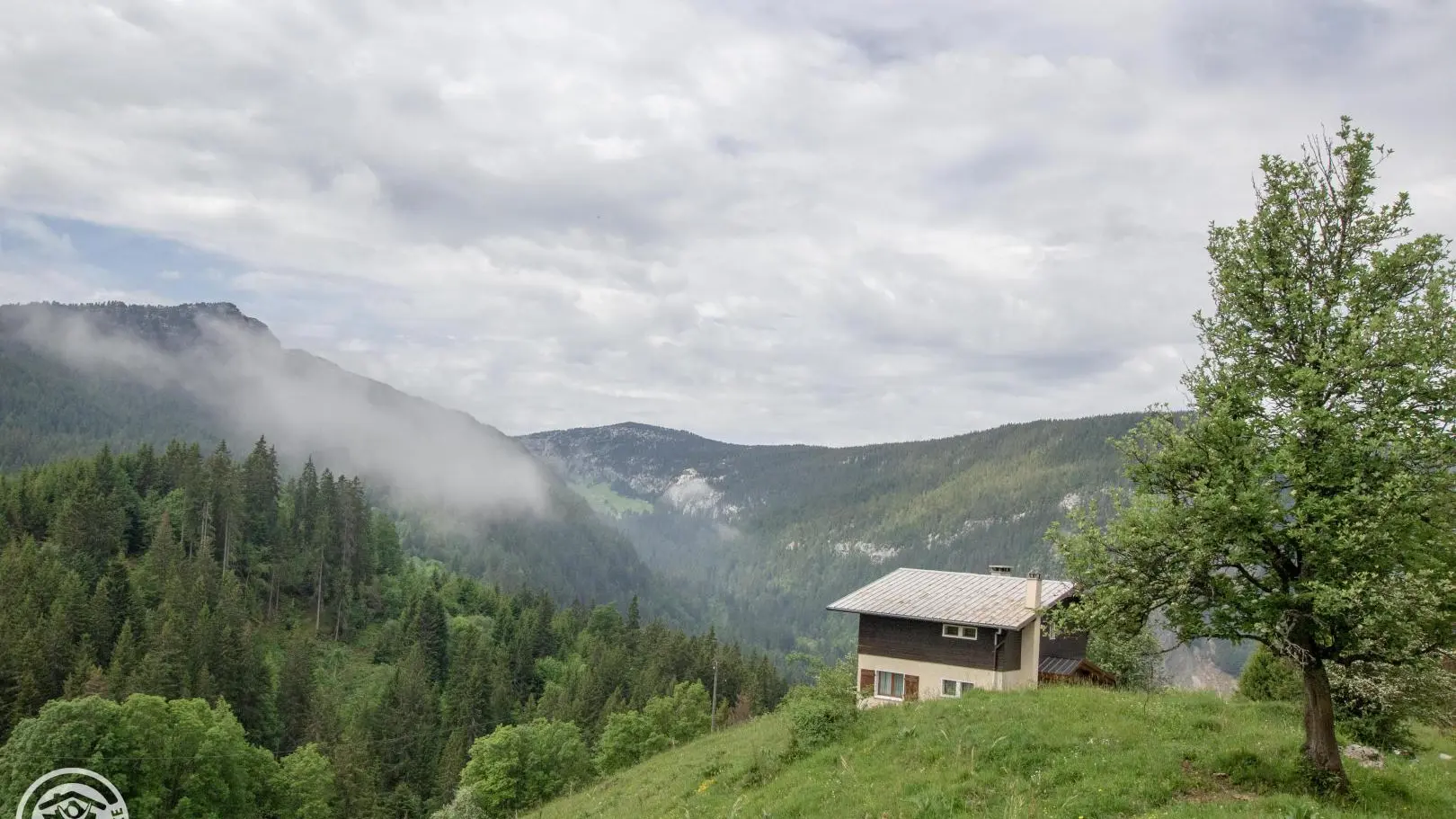 Implantation du chalet dans le paysage