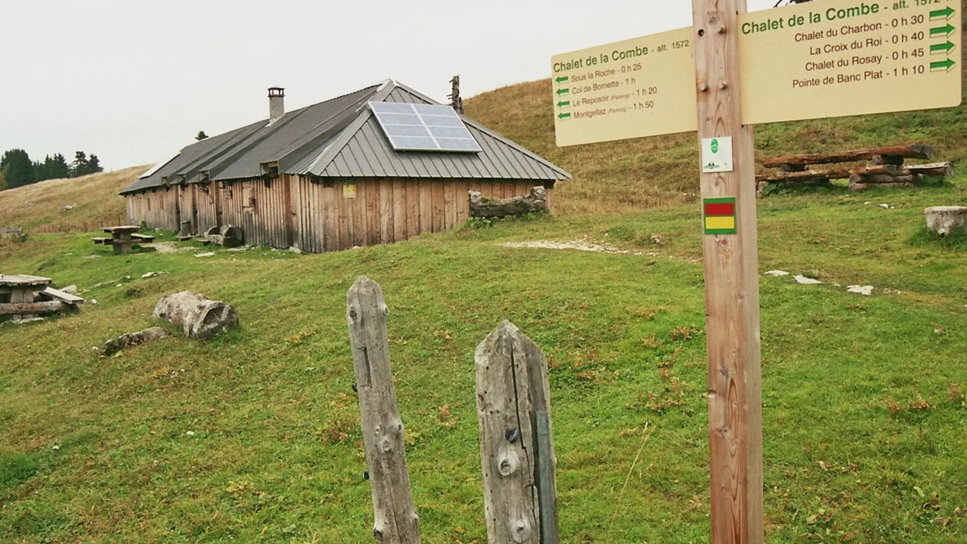 Refuge Départ randonnées pédestres