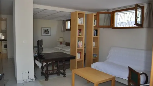 Le studio vu de l'entrée