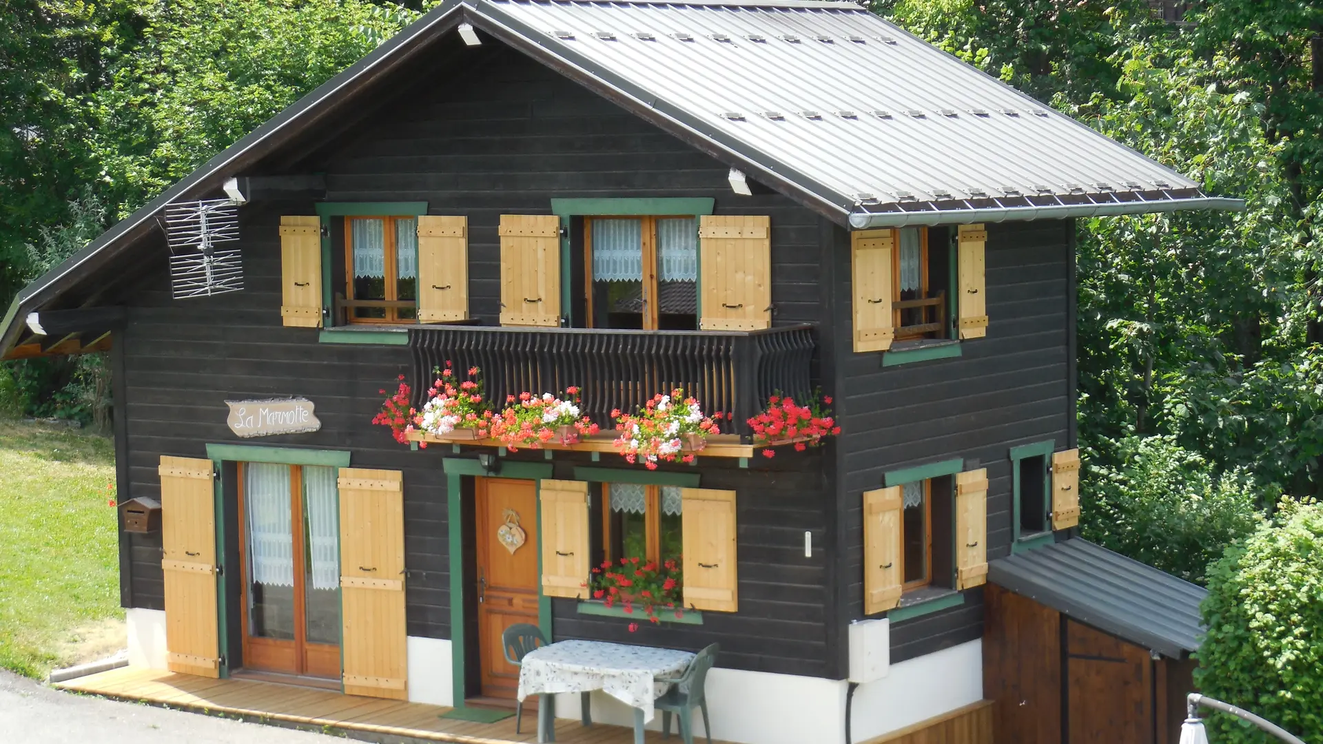 Vue d'ensemble chalet