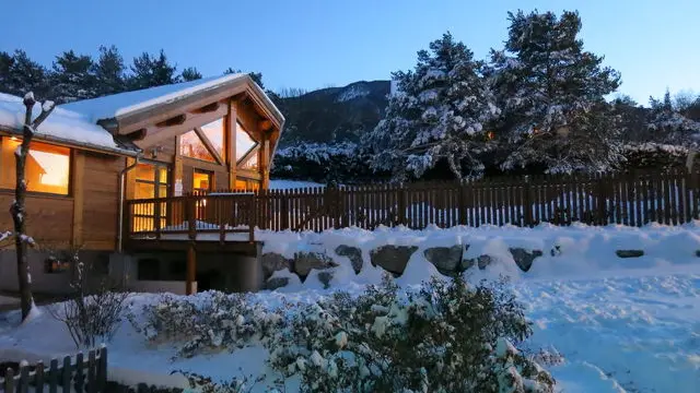 Côté spa sous la neige