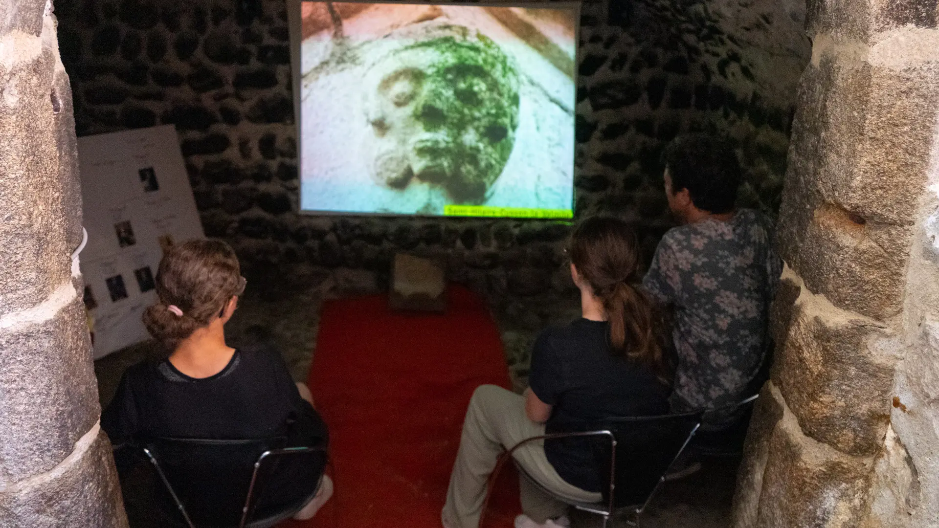 Diaporama sur les églises romanes en Forez