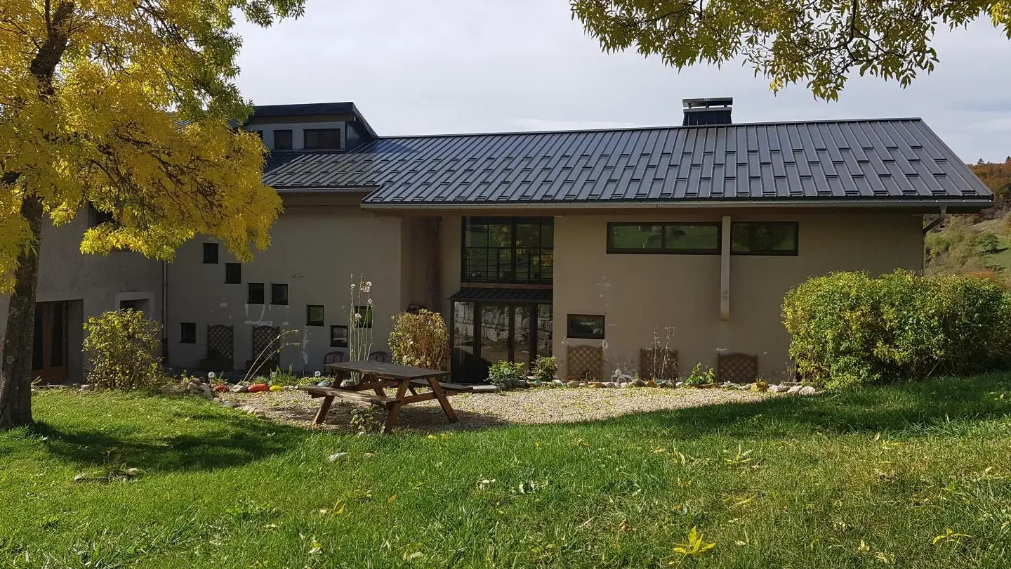 Le gîte ARTpiness et son jardin