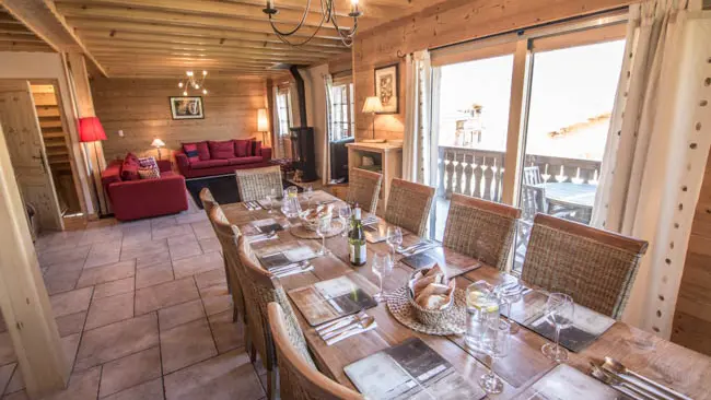 Chalet Kassy Morillon - L'aménagement ouvert assure une sensation de lumière et d'espace
