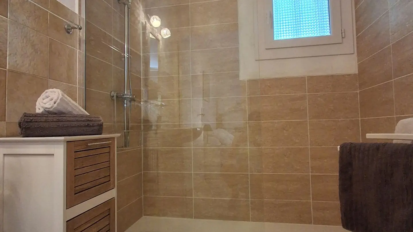 Rénovation salle de bain location saisonniere saint remy de provence