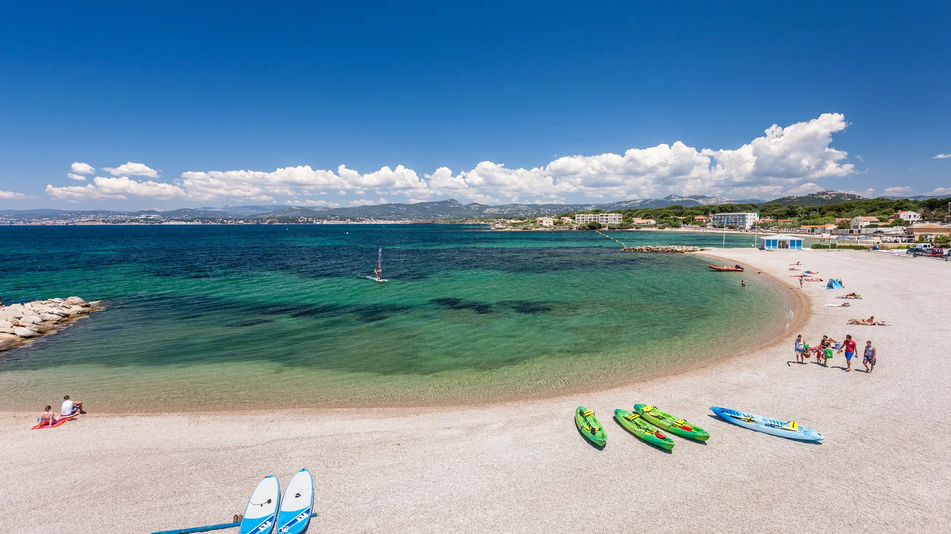 Location de kayak paddle et planche à voile