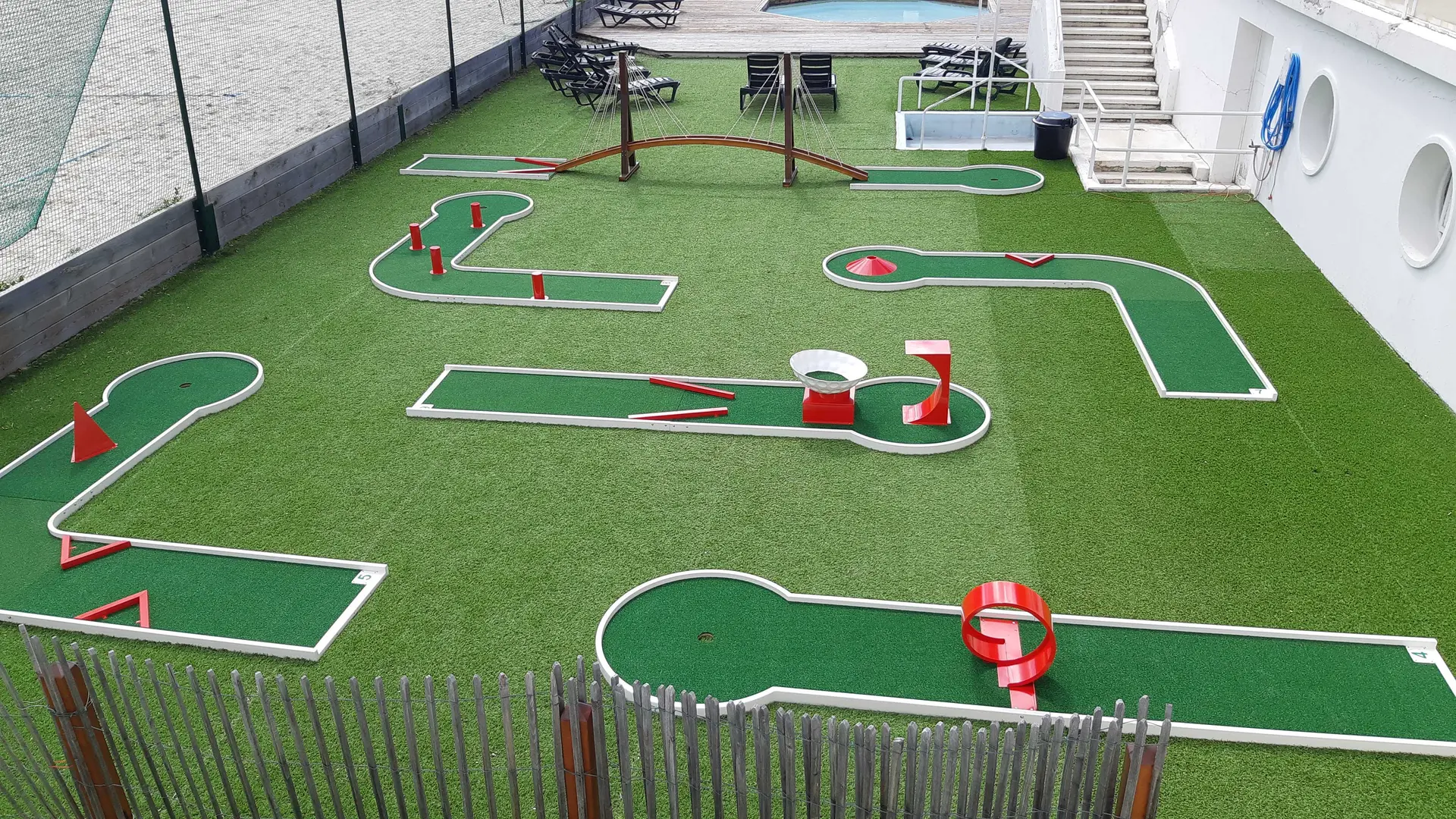 Mini golf