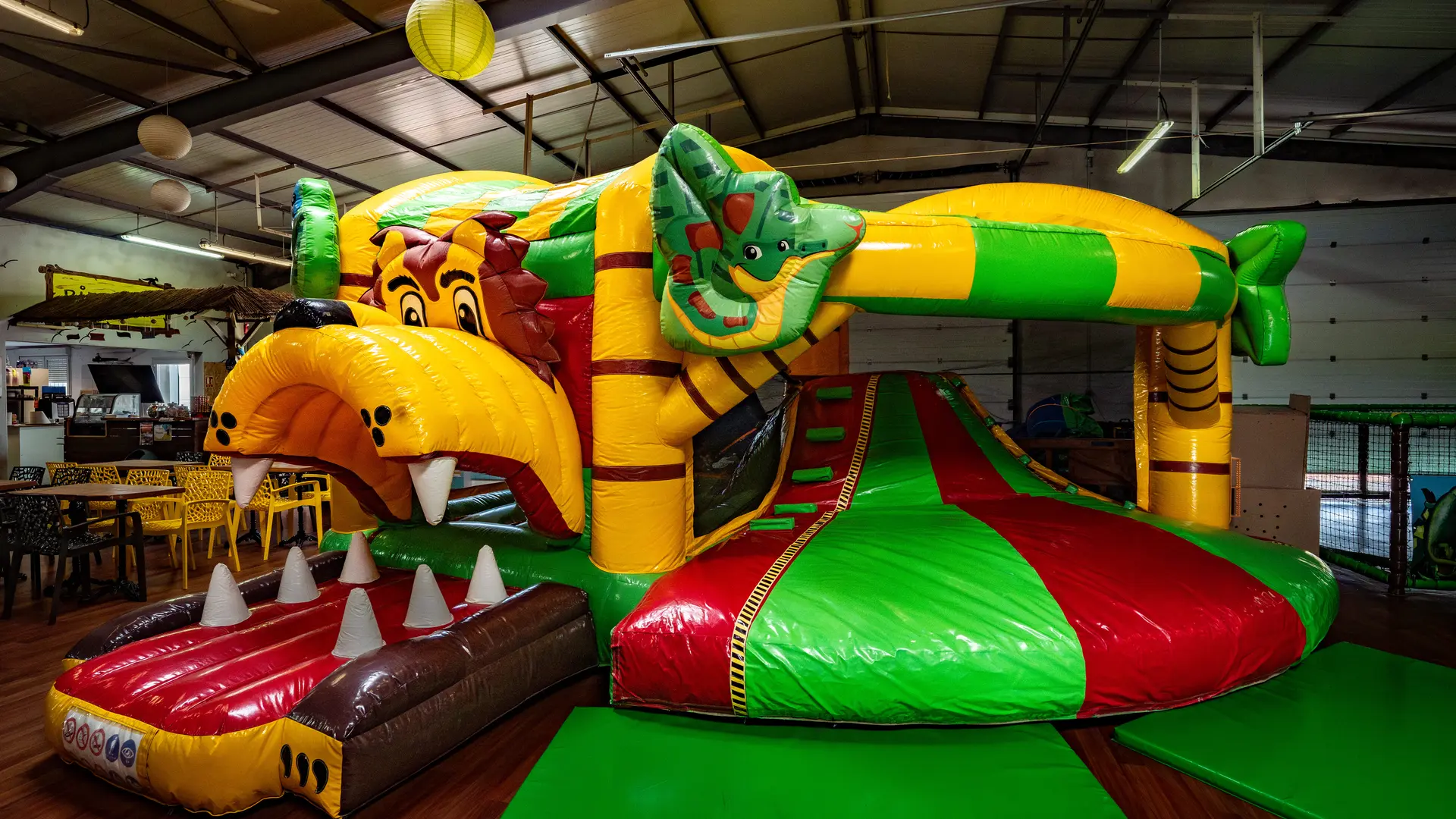 Jungle Park Location de structures gonflables pour vos événements