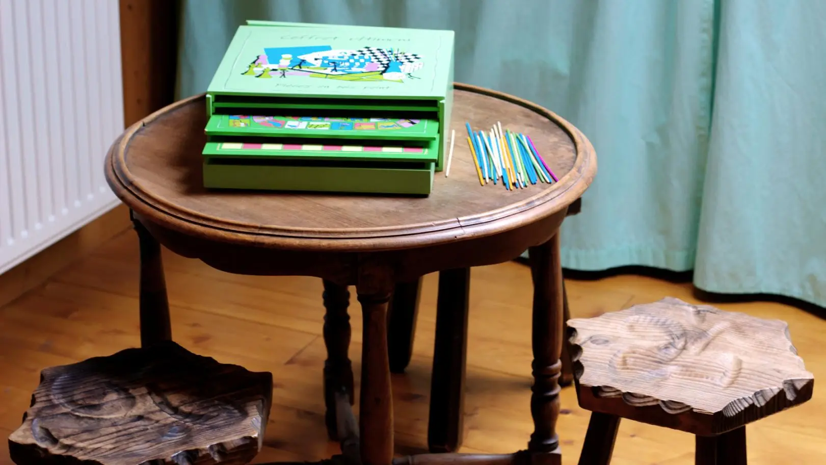 Coin jeux dans la chambre verte