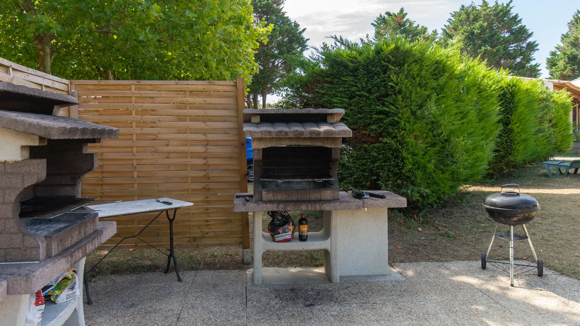 Espace barbecue en commun