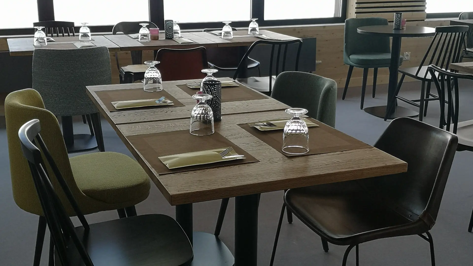 Salle de restaurant intérieur