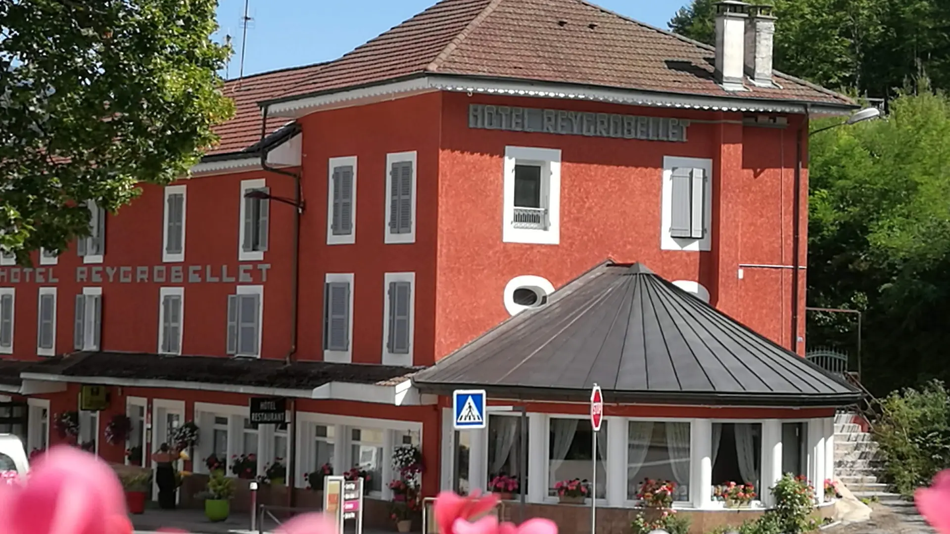 Hôtel, restaurant Reygrobellet