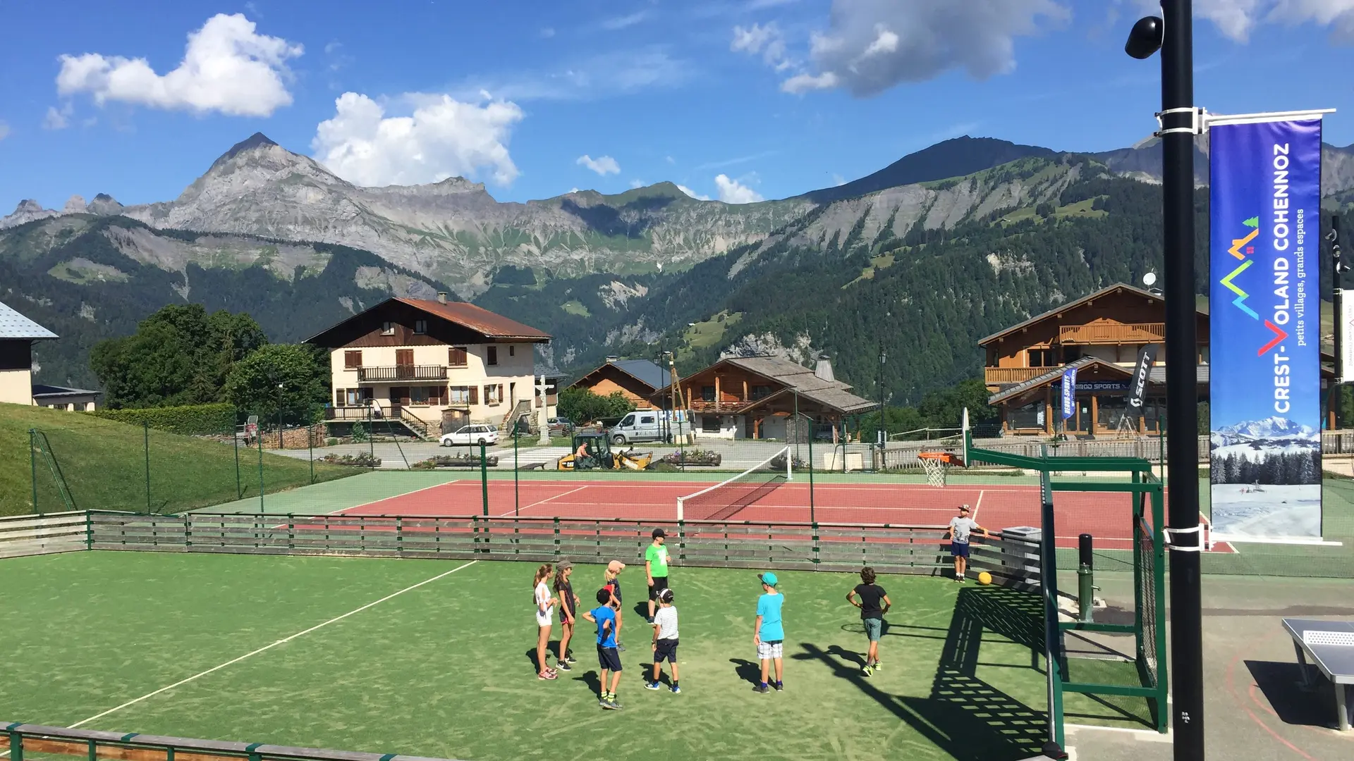 Aire de jeux village Chalet Mandallaz