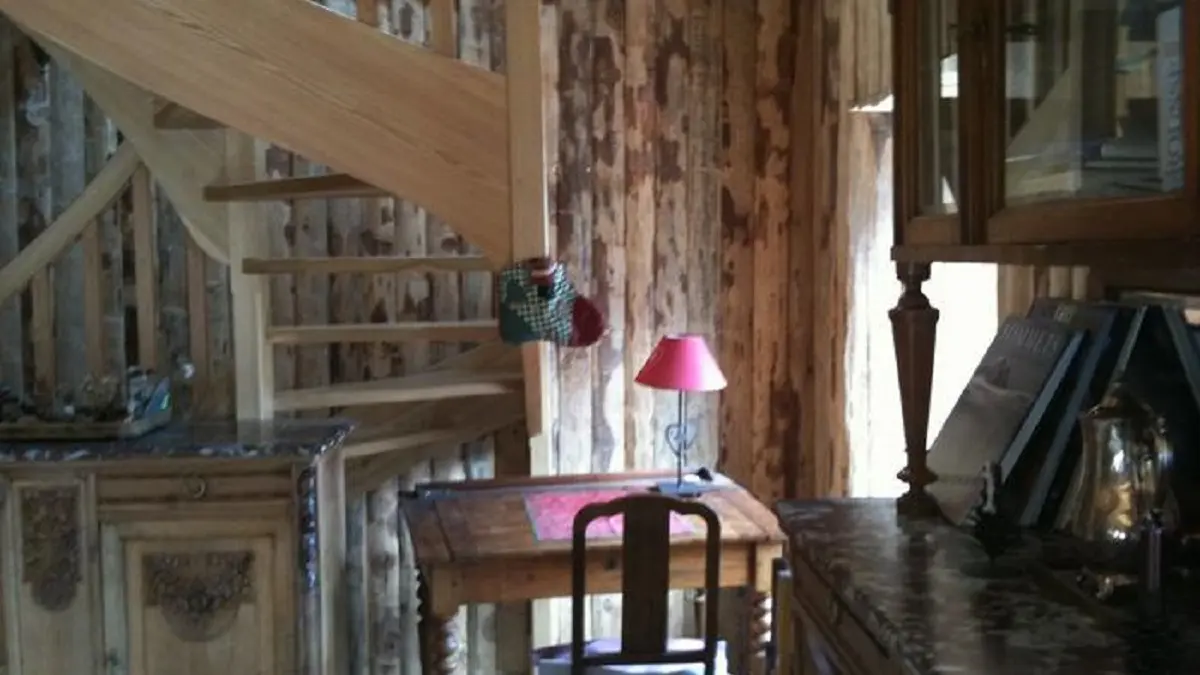 Bureau bibliothèque